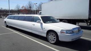 2003 Lincoln Town Car Cartier Limousine Start Up Engine and In Depth Tour [upl. by Lamori]