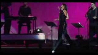 Laura Pausini  La Solitudine Live [upl. by Eemyaj]