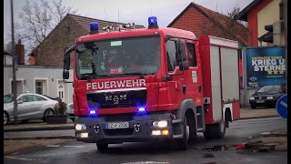 Großeinsatz Brennt Doppelhaushälfte Einsatzfahrten Berufs und Freiwillige Feuerwehren Salzgitter [upl. by Anialem]