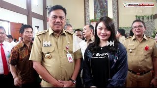 NEWS VLOG Hillary Brigitta Lasut quotKetemu Gubernur amp Tambah Disayang Masyarakatquot [upl. by Ettesel]