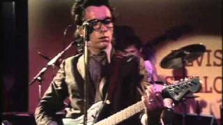 ELVIS COSTELLO  Watching The Detectives 1978 [upl. by Aloysia156]