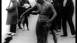 Gertrude Ederle swims the English Channel 1926 [upl. by Constanta]