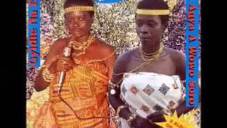 Akosua Adomako amp Amanquah Akua  Gyidie Na Ehia amp Yen Agya A Wowo Soro 70s GHANA Nnwonkoro ALBUM [upl. by Pattie]