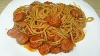 SPAGUETTI CON SALCHICHAS Y TOMATE FRITO  RECETA FÁCIL Y RÁPIDA [upl. by Moir]