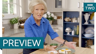 Crispy bacon rosti with fried eggs  Mary Berry Everyday Episode 1 Preview  BBC [upl. by Bullion]