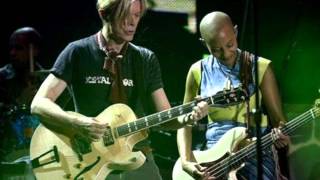 David Bowie amp Gail Ann Dorsey  Under Pressure Live Reality Tour [upl. by Hedgcock871]