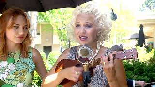 Gunhild Carling Live in the garden [upl. by Toms]