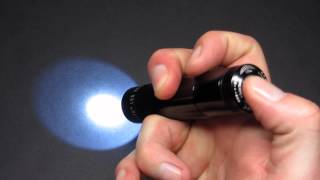 Maglite XL200 Flashlight Review with Beamshots [upl. by Rurik]